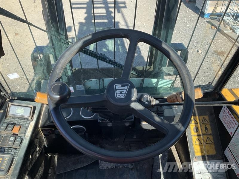 JCB 926 Rough terrain trucks