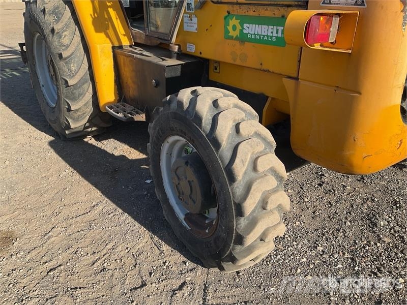 JCB 926 Rough terrain trucks