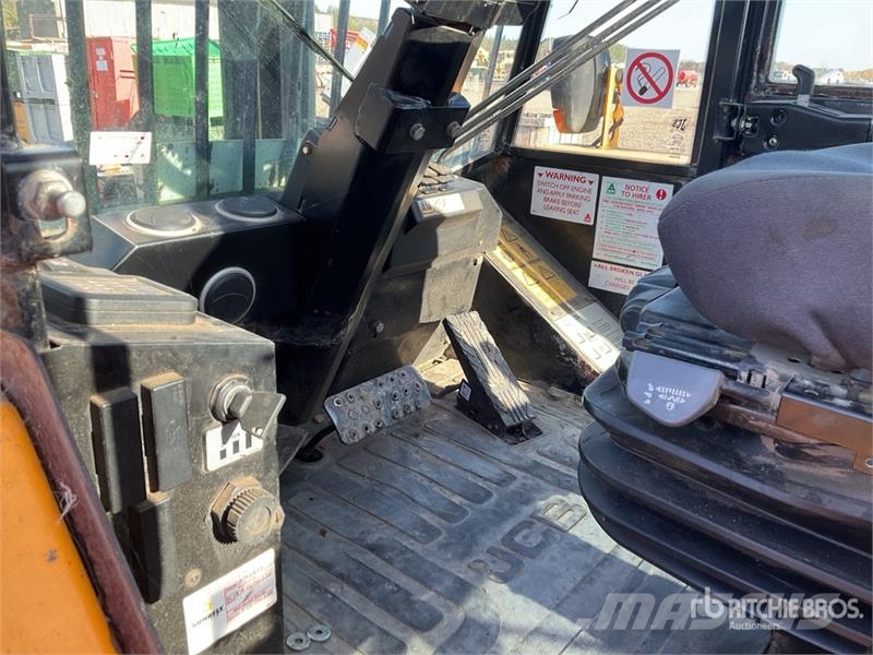 JCB 926 Rough terrain trucks