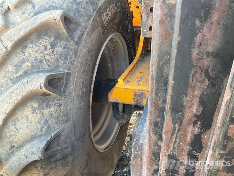 JCB 926 Rough terrain trucks