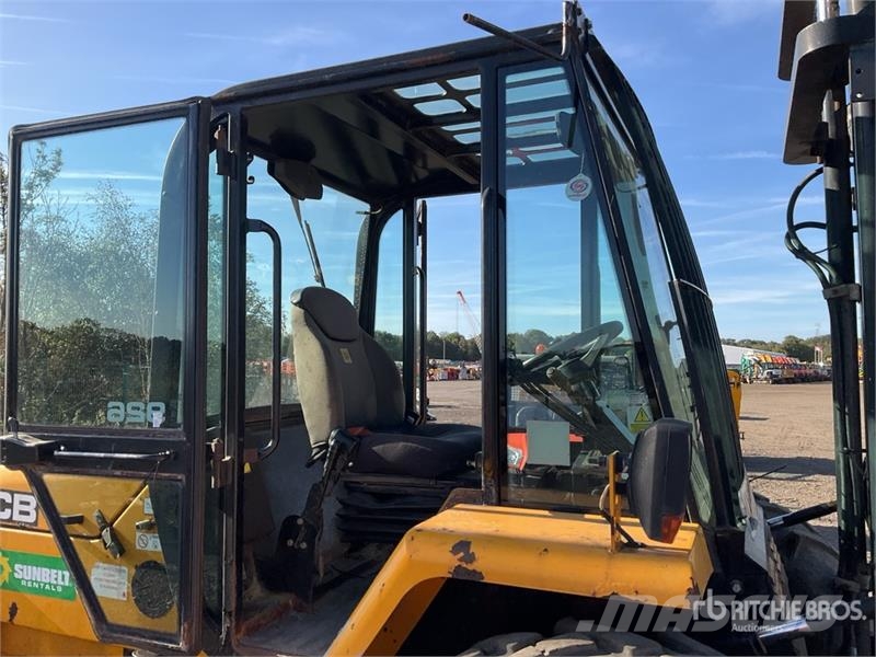 JCB 926 Rough terrain trucks