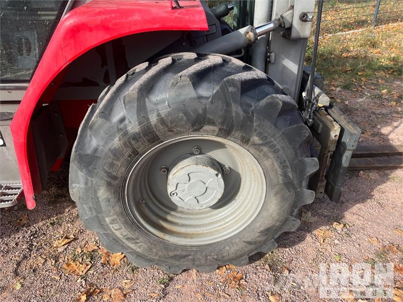 JCB 940 4x4 Rough Terrain Forklift Terenski viličar