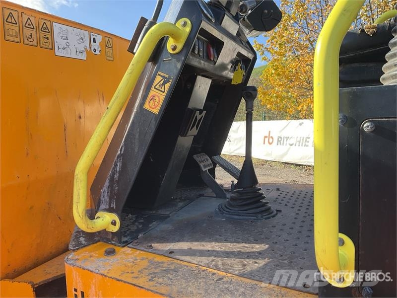 JCB 9FT 9 ton 4x4 Dumper (Inoperable) عربات نقل قلابة للمواقع