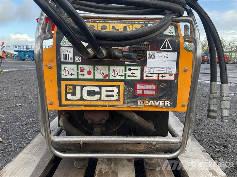 JCB Beaver Hydraulic Power Pack مطارق دق خوازيق هيدروليكية