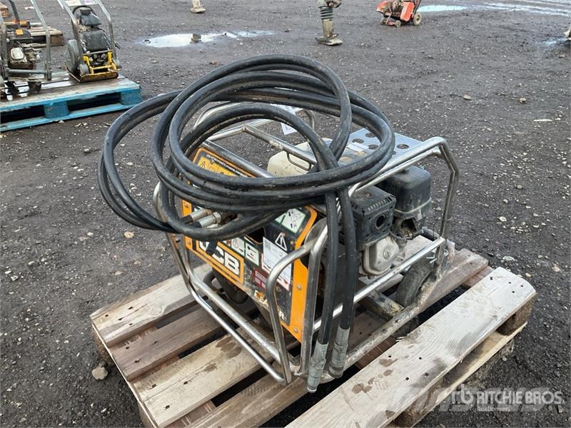 JCB Beaver Hydraulic Power Pack مطارق دق خوازيق هيدروليكية