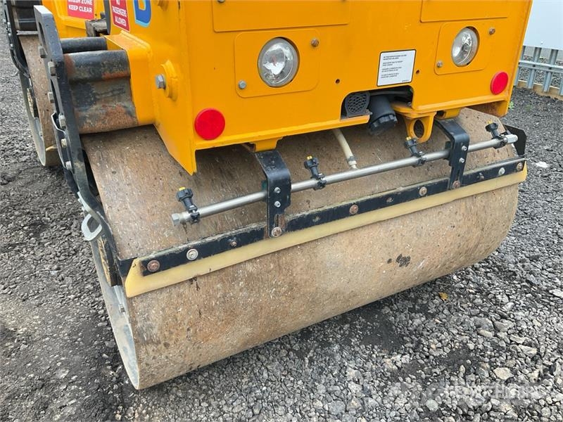 JCB CT260-120 Double Drum Roller Ikerdobos hengerek