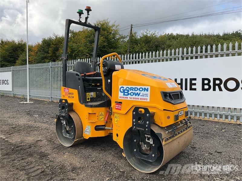 JCB CT260-120 Double Drum Roller Ikerdobos hengerek