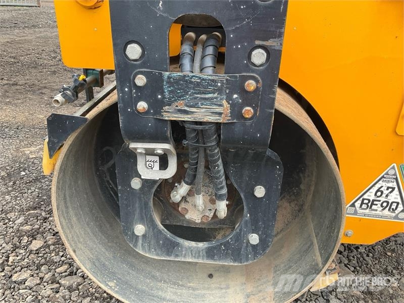 JCB CT260-120 Double Drum Roller Ikerdobos hengerek