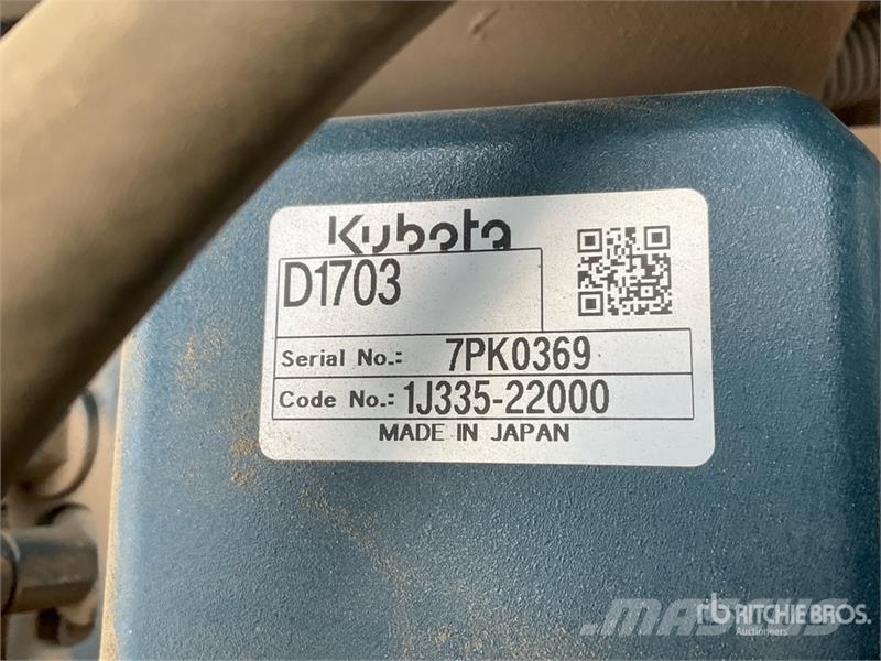 JCB CT260-120 Double Drum Roller Ikerdobos hengerek