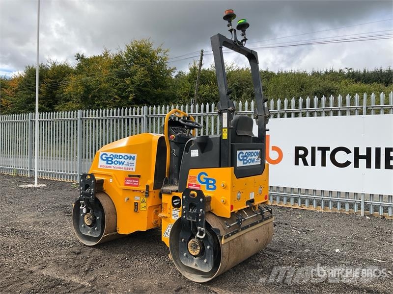 JCB CT260-120 Double Drum Roller Ikerdobos hengerek