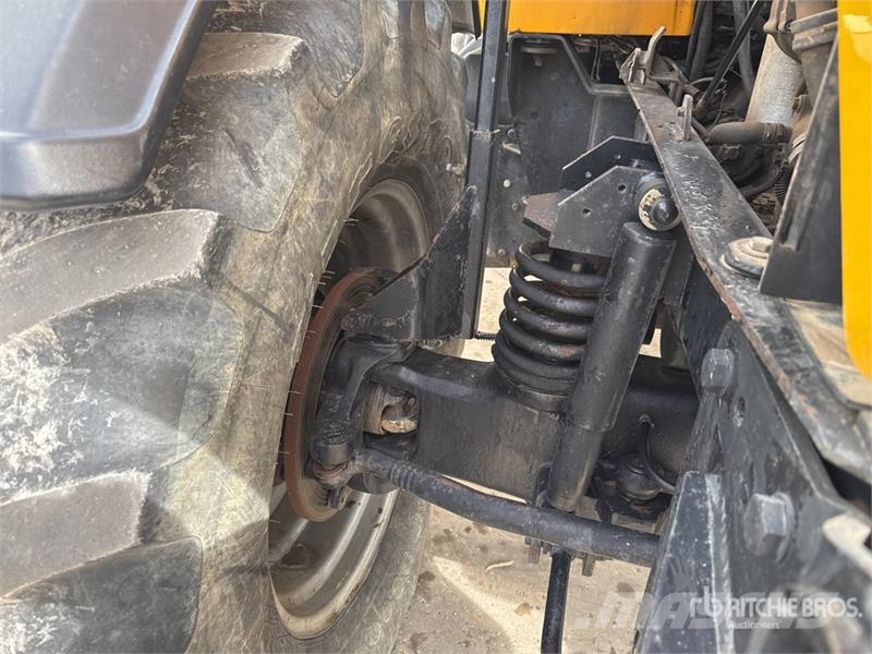 JCB Fastrac 3185 Autoshift 4WD Tractor Tractors
