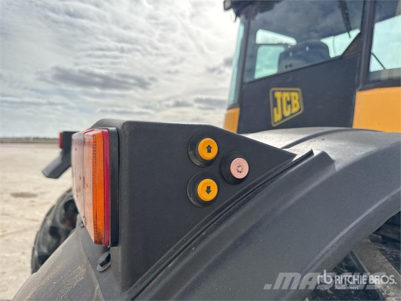 JCB Fastrac 3185 Autoshift 4WD Tractor Tractors