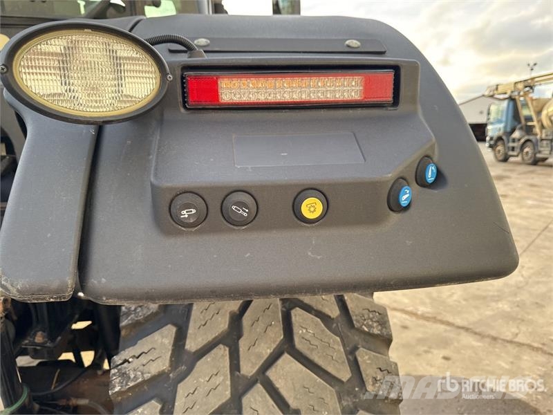 JCB Fastrac 4220 4x4 Tracteur Agricole 4WD Tractor Tractors