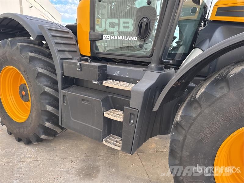 JCB Fastrac 4220 4x4 Tracteur Agricole 4WD Tractor Tractors