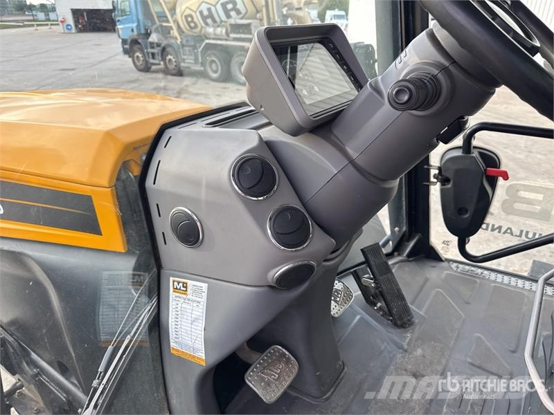 JCB Fastrac 4220 4x4 Tracteur Agricole 4WD Tractor Tractors