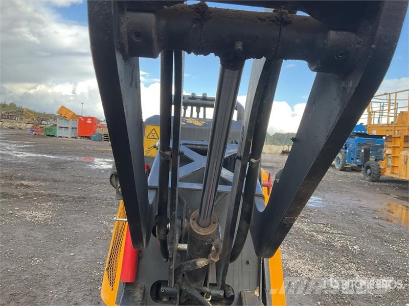 JCB HTD-5 Walk-Behind Hi-Tip Dumper Site dumpers