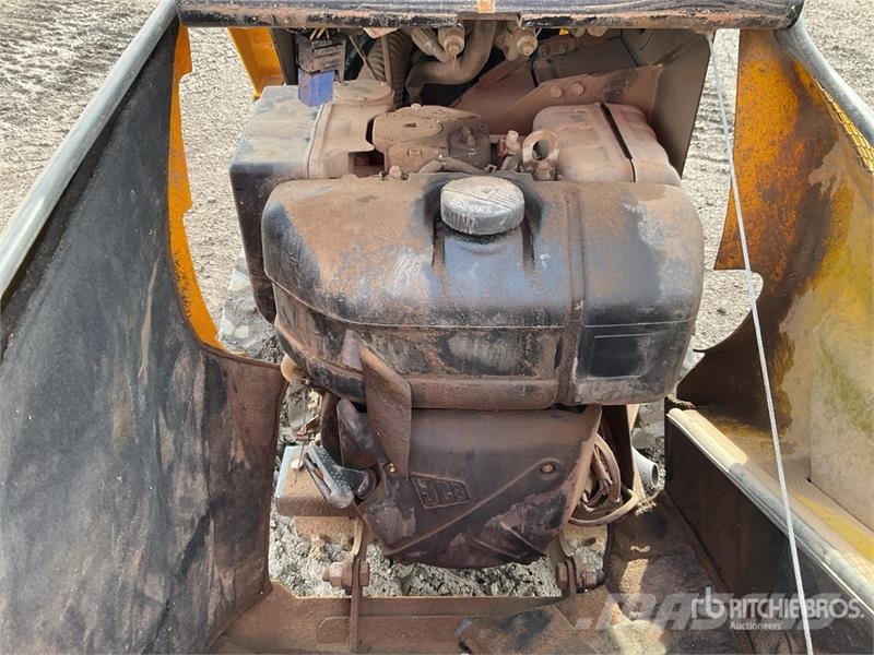 JCB HTD05 Hi-Tip Crawler Dumper Minidumpperit