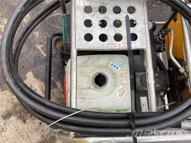 JCB Hydraulic Power Pack Hydraulic pile hammers