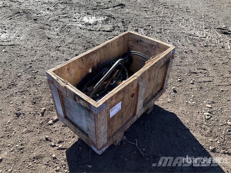 JCB Hydraulic Quick Coupler (Unused) Brze spojke