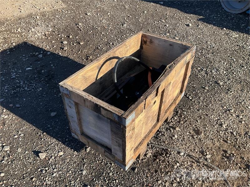 JCB Hydraulic Quick Coupler (Unused) موصلات سريعة