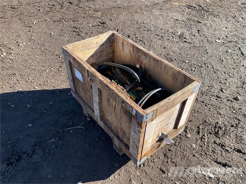 JCB Hydraulic Quick Coupler (Unused) Brze spojke