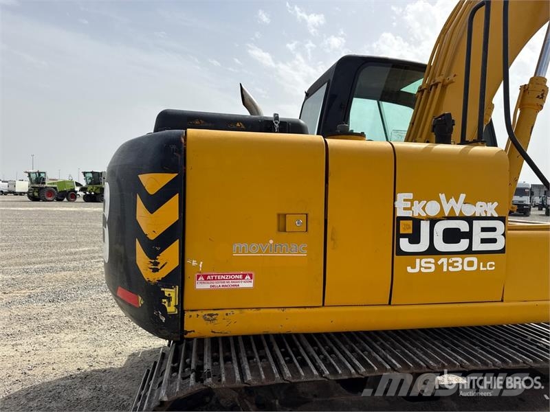 JCB JS130 Rupsgraafmachines