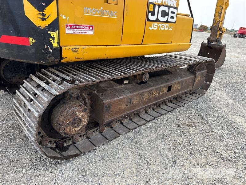 JCB JS130 Rupsgraafmachines