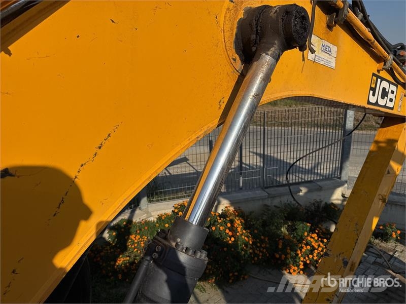 JCB JS130LC T4 Tracked Excavator Raupenbagger