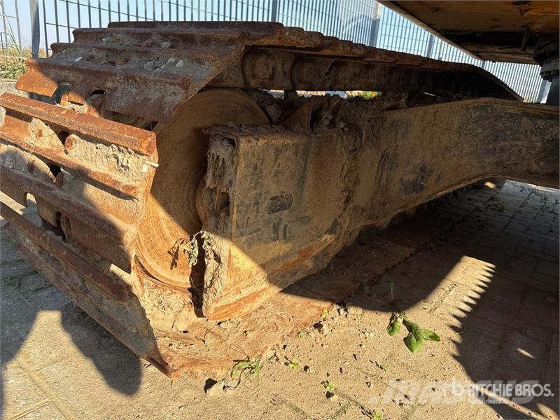 JCB JS130LC T4 Tracked Excavator Raupenbagger