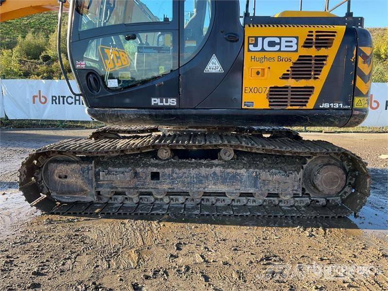 JCB JS131 Tracked Excavator Crawler excavators