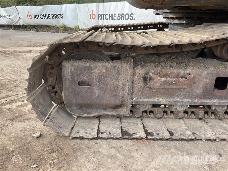 JCB JS131LC Tracked Excavator Crawler excavators