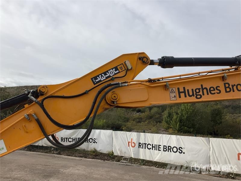 JCB JS131LC Tracked Excavator Crawler excavators