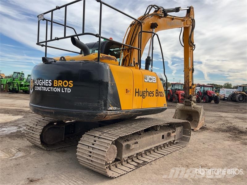 JCB JS131LC Tracked Excavator Crawler excavators