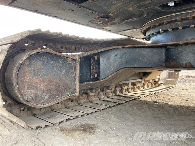 JCB JS131LC Tracked Excavator Crawler excavators