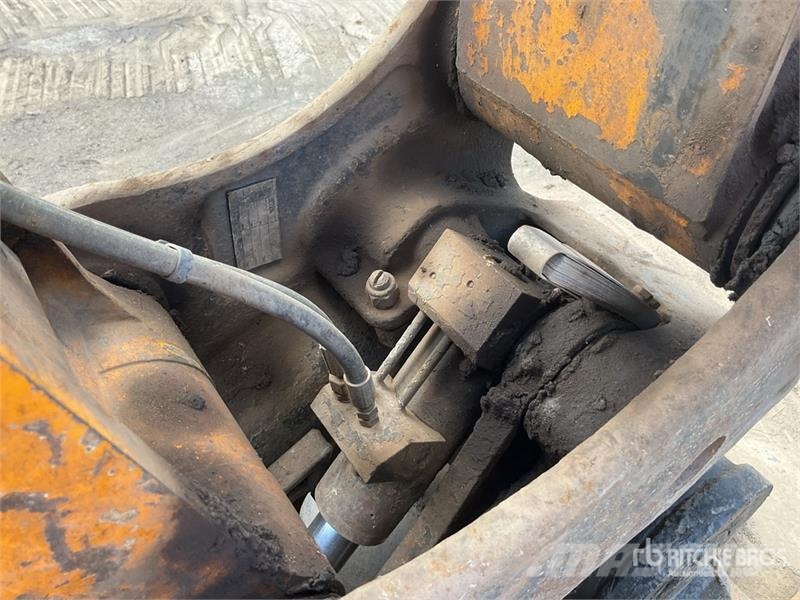JCB JS145LC 4F Tracked Excavator Raupenbagger