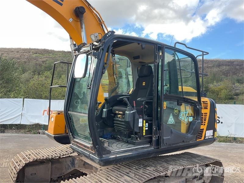 JCB JS145LC 4F Tracked Excavator Raupenbagger