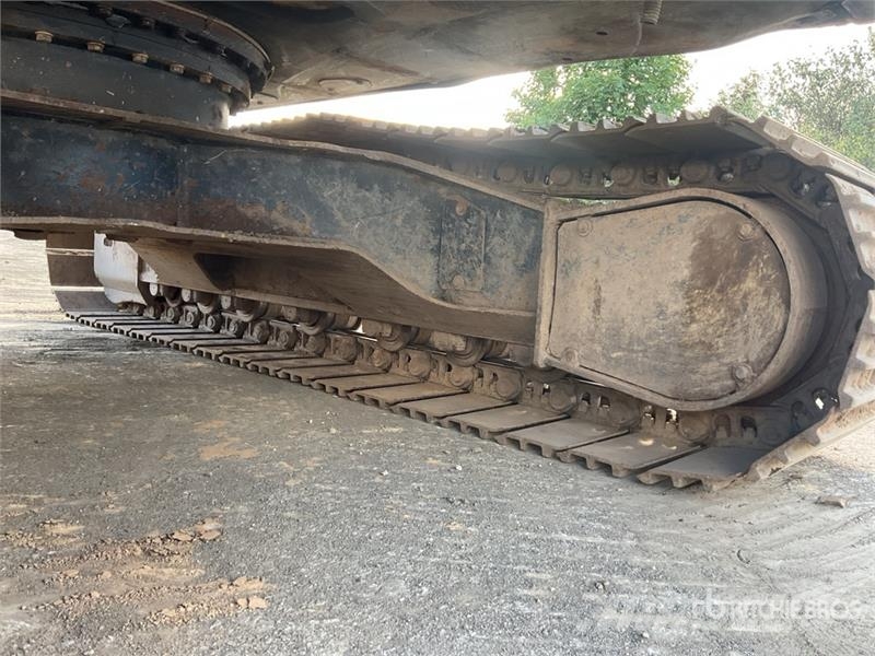 JCB JS145LC 4F Tracked Excavator Raupenbagger