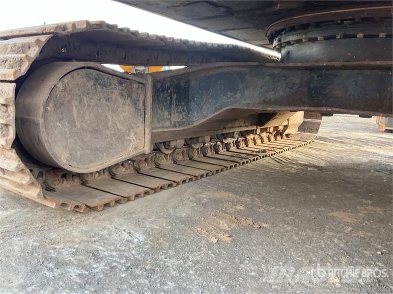 JCB JS145LC 4F Tracked Excavator Raupenbagger