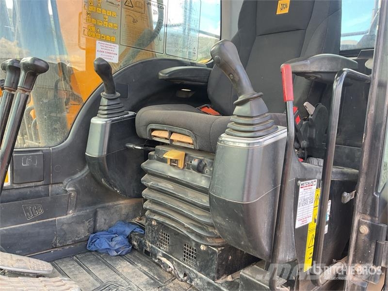 JCB JS145LC 4F Tracked Excavator Raupenbagger