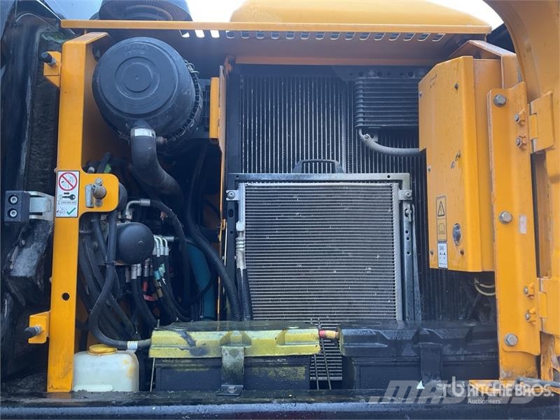 JCB JS145W+ Wheel Excavator Wielgraafmachines