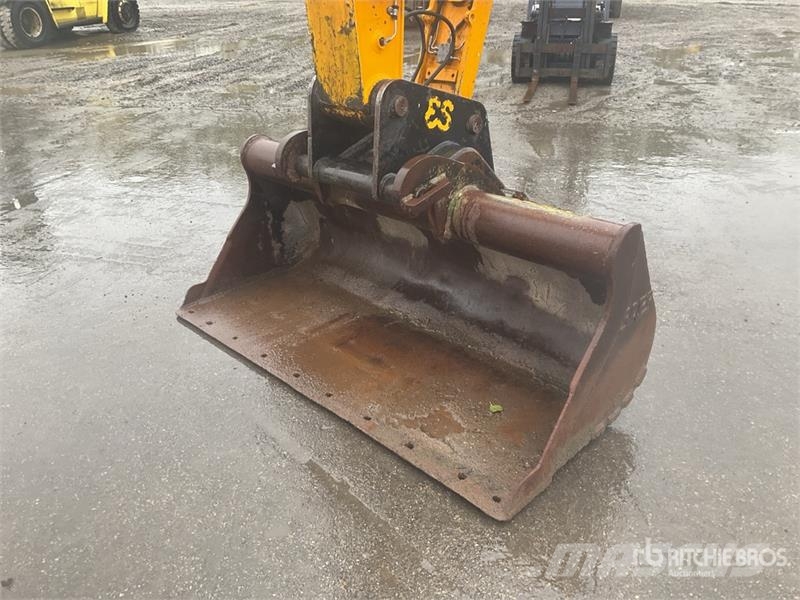 JCB JS145W+ Wheel Excavator Wielgraafmachines