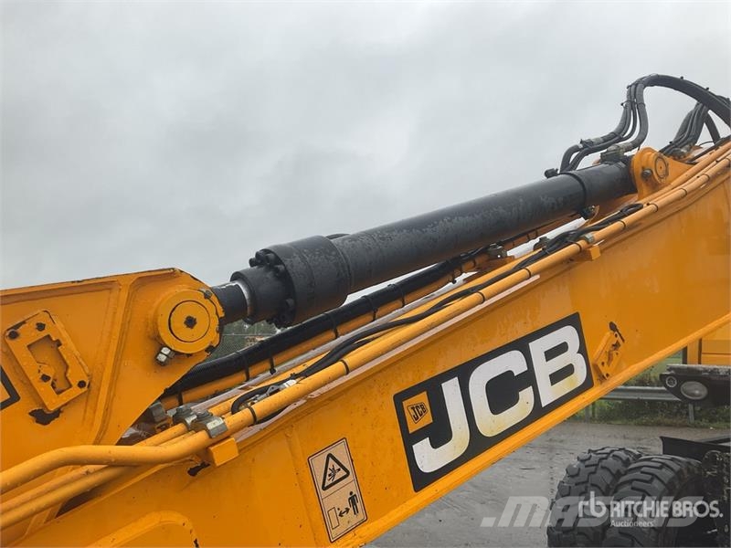 JCB JS145W+ Wheel Excavator Wielgraafmachines