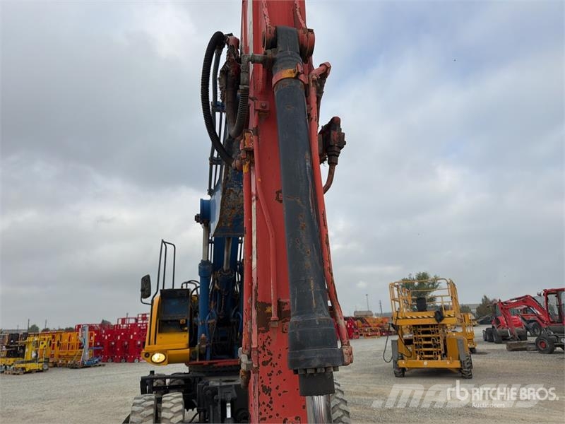 JCB JS175W Wheeled excavators