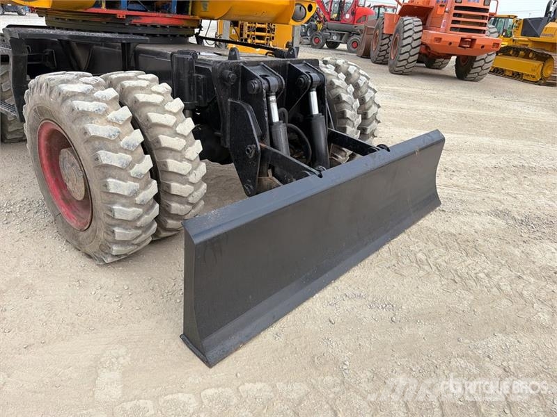 JCB JS175W Wheeled excavators