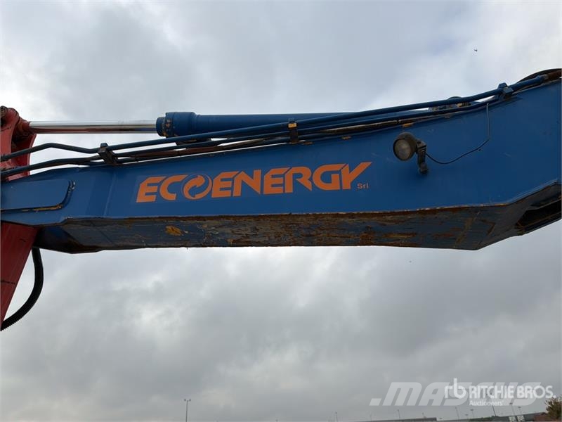 JCB JS175W Wheeled excavators