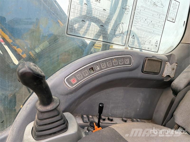 JCB JS175W Wheeled excavators