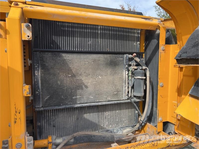JCB JS210LC Pelle Sur Chenilles Tracked Excavator Pelle sur chenilles