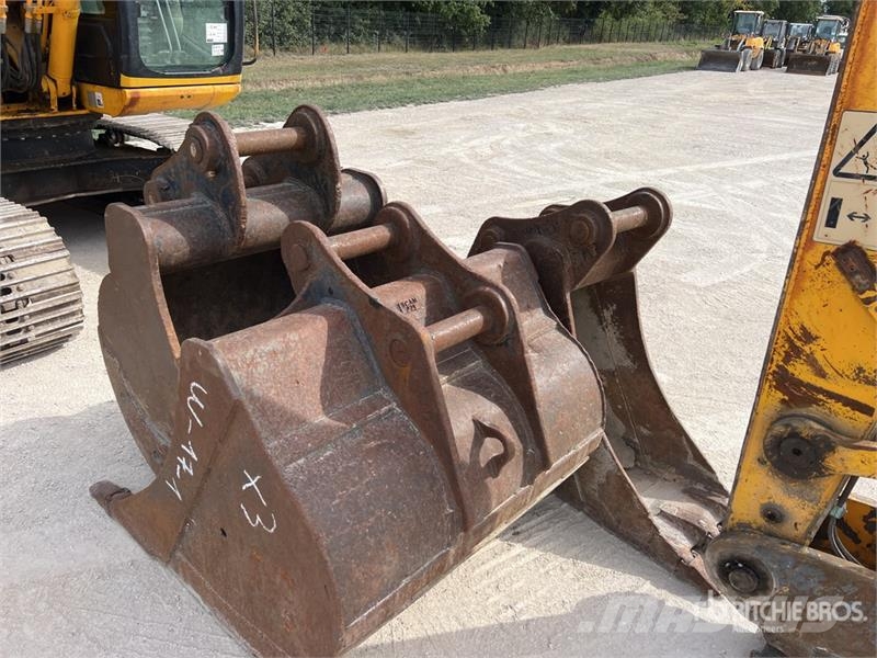 JCB JS210LC Pelle Sur Chenilles Tracked Excavator Pelle sur chenilles