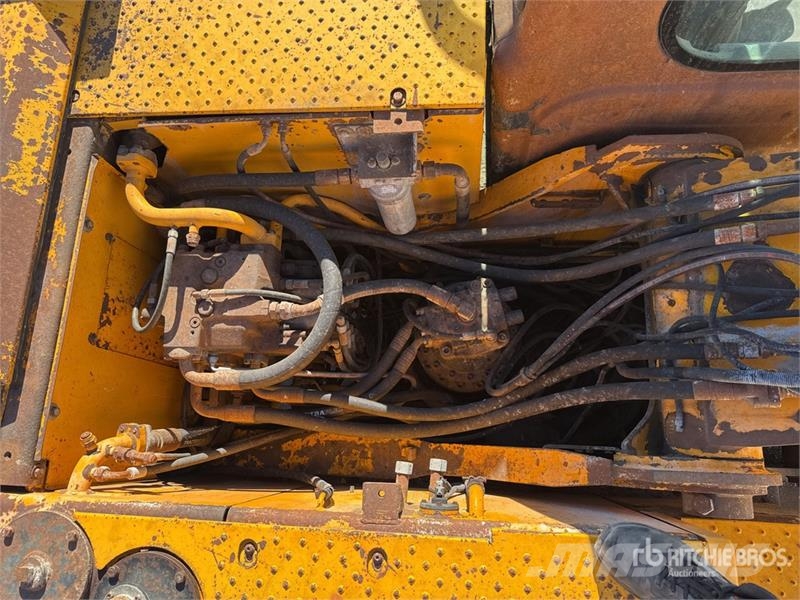 JCB JS220 Pelle Sur Chenilles Tracked Excavator Pelle sur chenilles