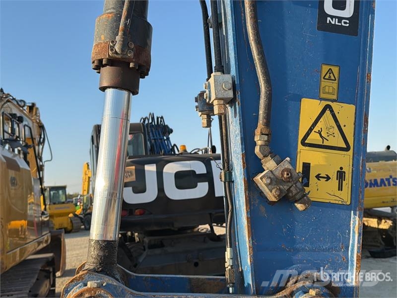 JCB JS220 Tracked Excavator Верижен екскаватор